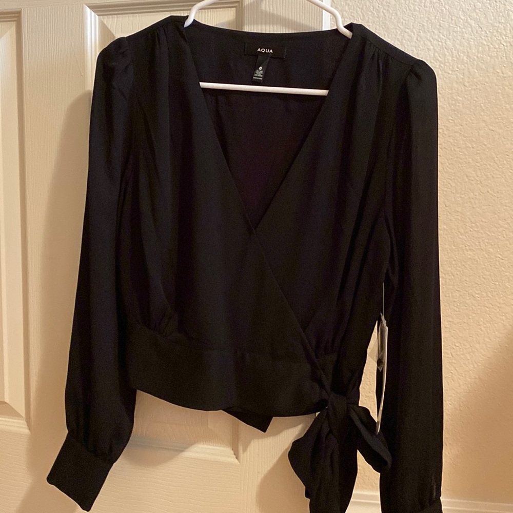 Aqua bloomingdales black wrap top blouse